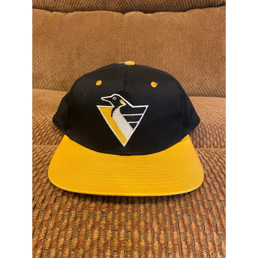 Vintage 90's Penguins Hockey NHL Snapback Hat